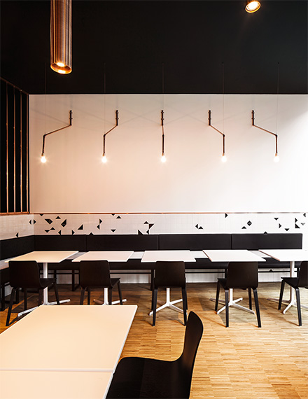 开云（中国） - 桌几|餐桌|办公家具|设计师家具|弗雷德茶几/咖啡桌